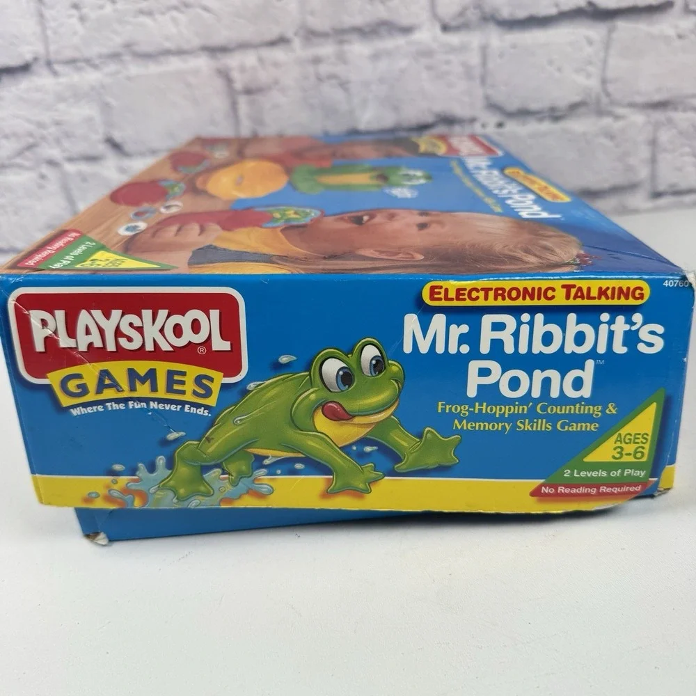 Mr. Ribbit's Pond Frog Hoppin' Counting & Memory Skills Game NOS Playskool 1996